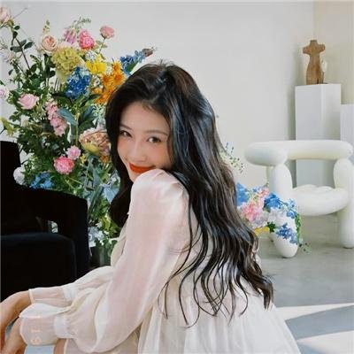 不认识的女友